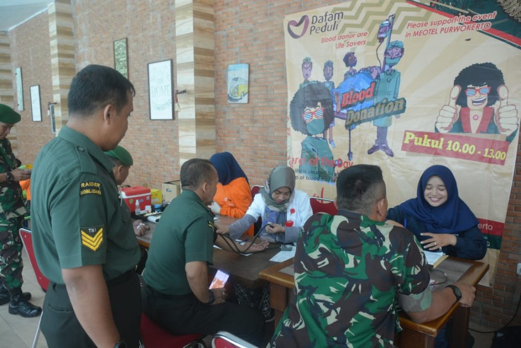 Sinergitas TNI-Polri Dan Warga, Antusias Ikuti Donor Darah “Dafam Peduli”