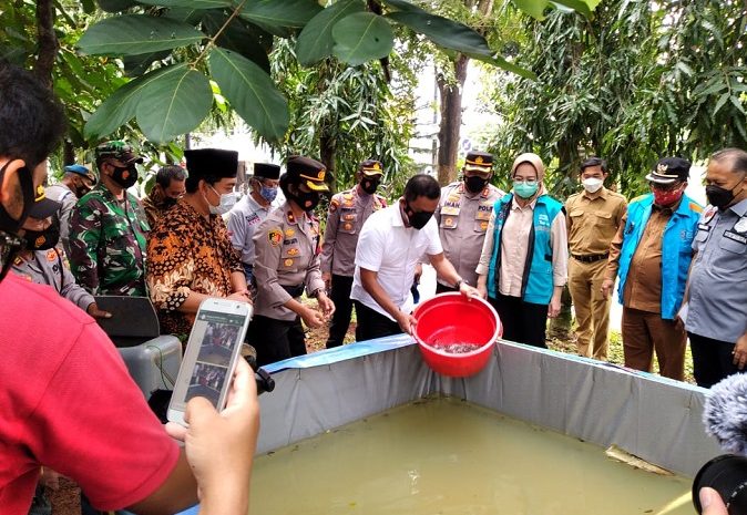  Danramil 07/Pdk Aren Bersama Tiga Pilar Muspika Di Kampung Tangguh Jaya