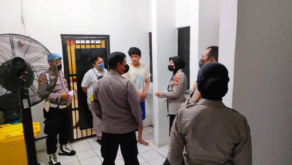 Polres Metro Jakarta Barat Berikan Pelayanan Kesehatan Untuk Personel dan Warga Rutan Polsek Kalideres